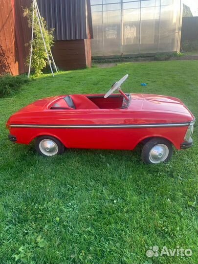 Педальный москвич СССР