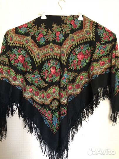 Павловопосадский шерстяной платок