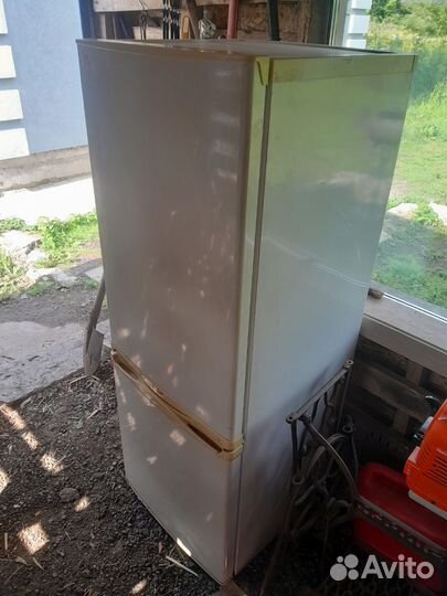Холодильник бу