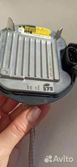 Блок розжига ксенон Тайота Камри 85967-22080