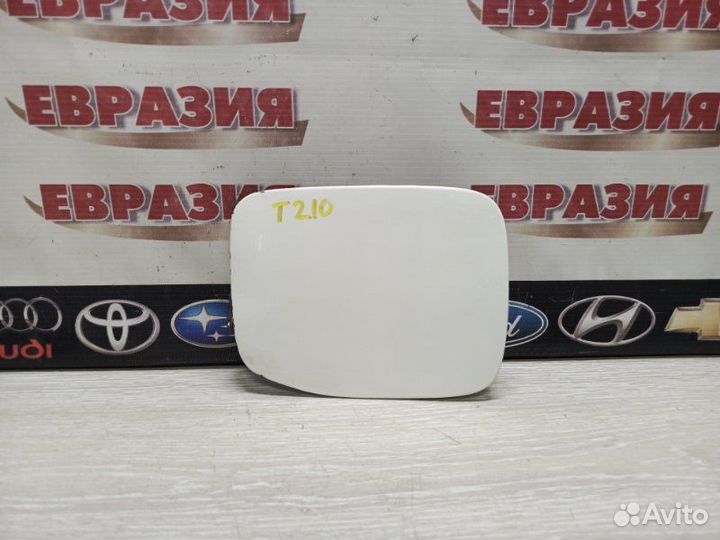 Лючок топливного бака Toyota Carina T210 2000