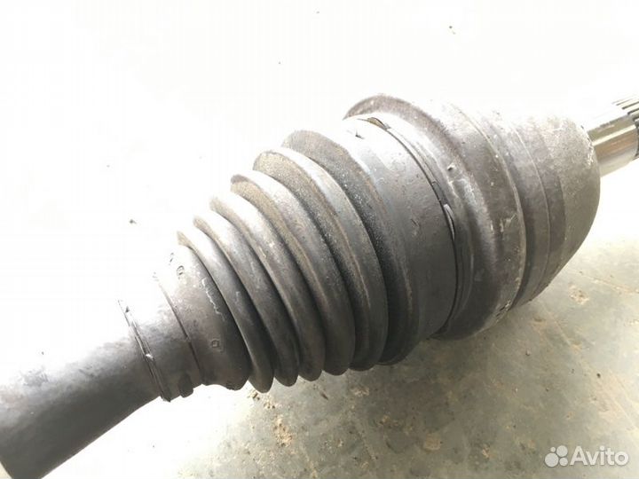 Привод передний левый Mercedes-Benz B-Class W246