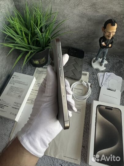 iPhone 15 Pro, 128 ГБ