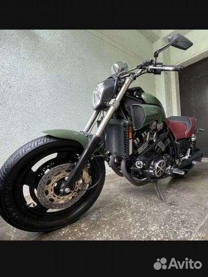 Yamaha v max 1200