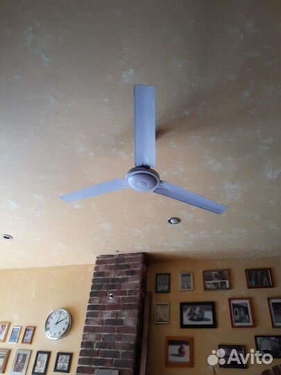 Потолочный вентилятор