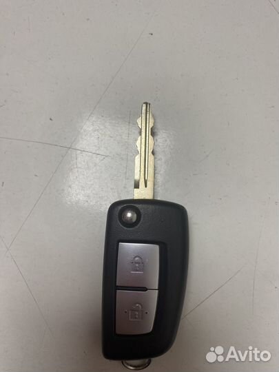 Ключ nissan