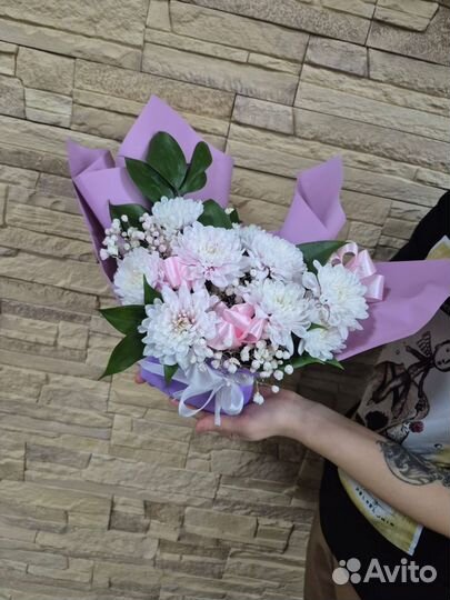 Букет цветов из хризантем, композиция