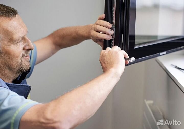 Регулировка пластиковых окон и дверей