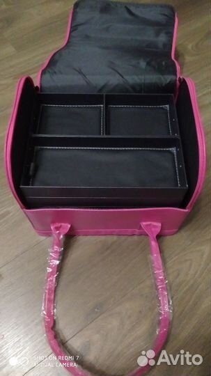 Чемодан для мастера по маникюру