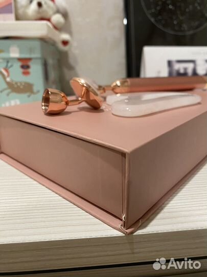 Массажер для лица bloom