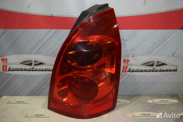 Стоп право c Nissan Primera WTP12 QR20DE