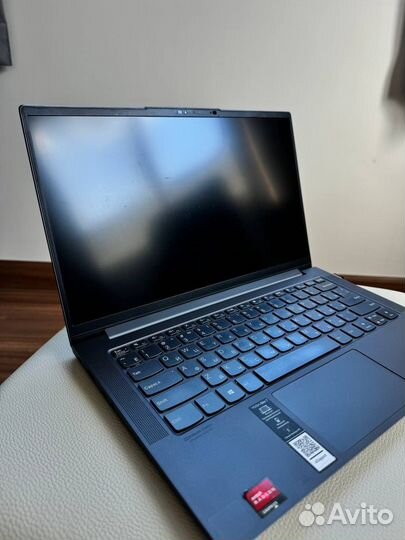 Lenovo yoga Slim 7