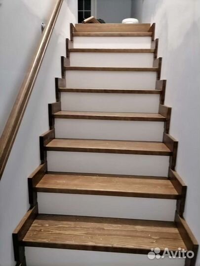 Лестницы из дерева
