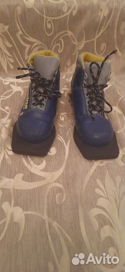 Лыжные ботинки spins