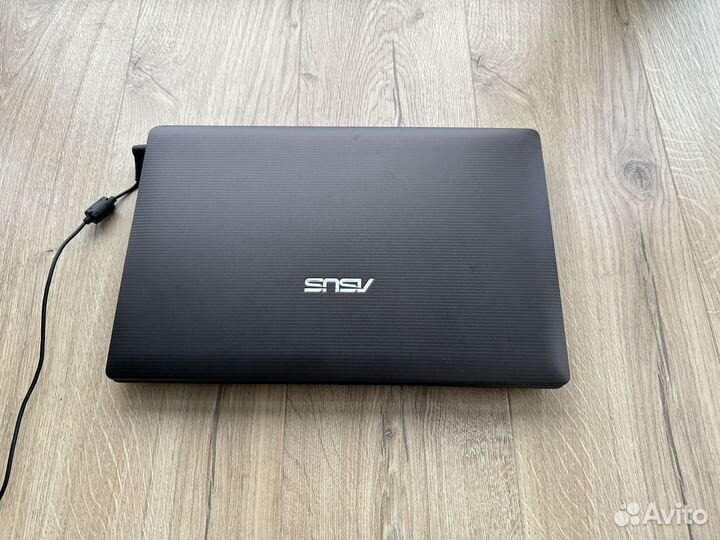 Ноутбук asus x53b