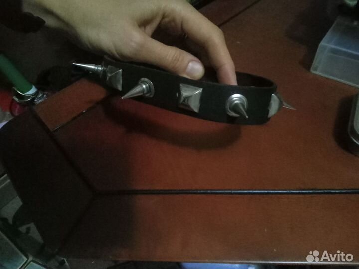 Чокер с шипами