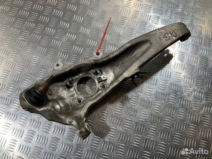 Кулак передний левый BMW 7 F01/F02 рест. 2014