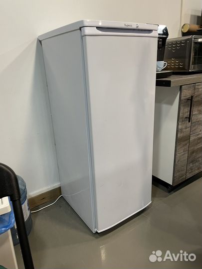 Холодильник Бирюса 114