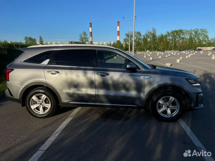 Kia Sorento 2.5 AT, 2021, 93 800 км