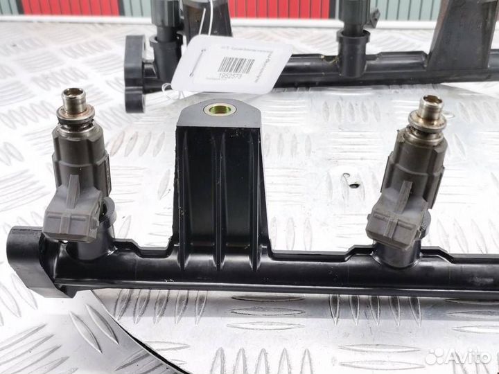 Форсунка топливная Ford Explorer 2 1998 1024445