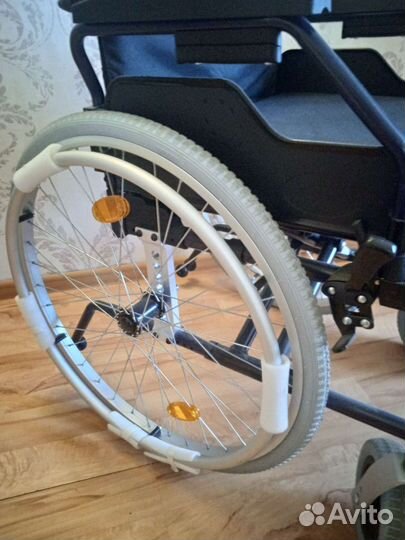 Коляска инвалидная