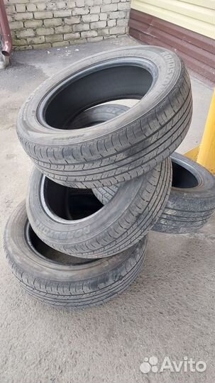 Roadstone Classe Premiere CP672 215/60 R17