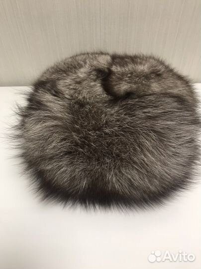 Шапка меховая. Обьем головы 56 см