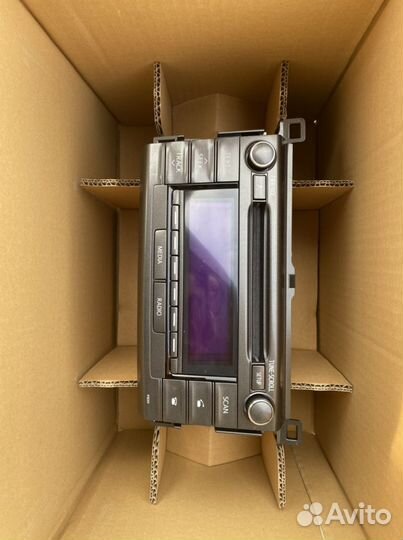 Штатное головное устройство Rav-4