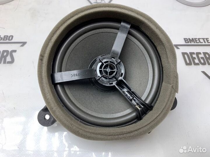 Динамик задней двери 50W оригинал Volvo XC90 03-14