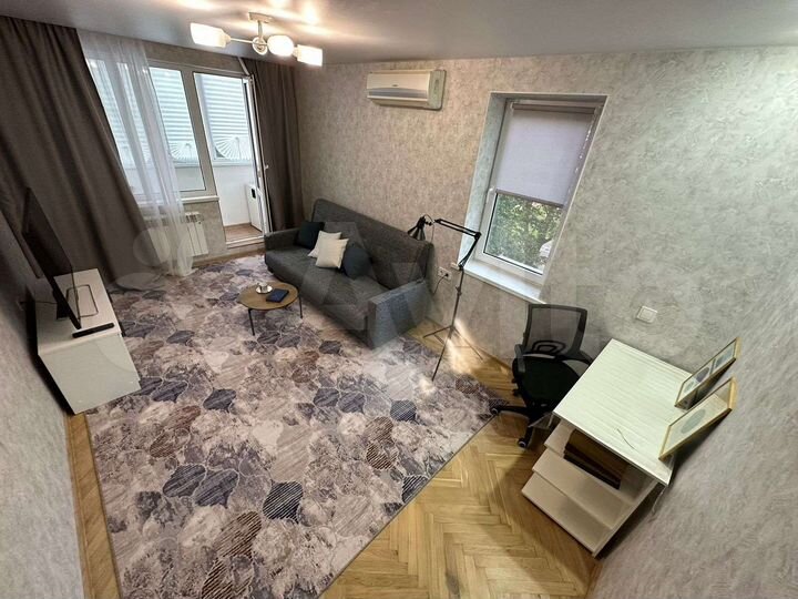 2-к. квартира, 44 м², 4/9 эт.