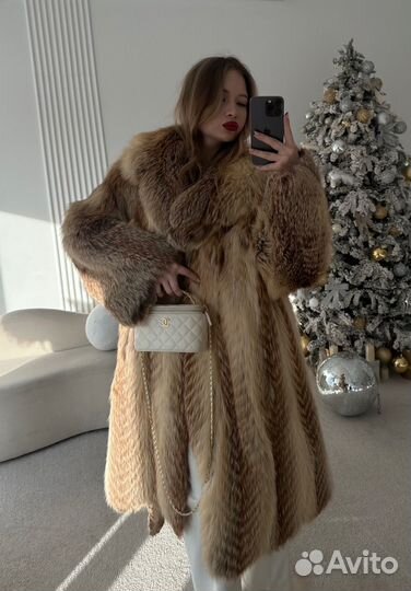 Шуба из натуральной лисы