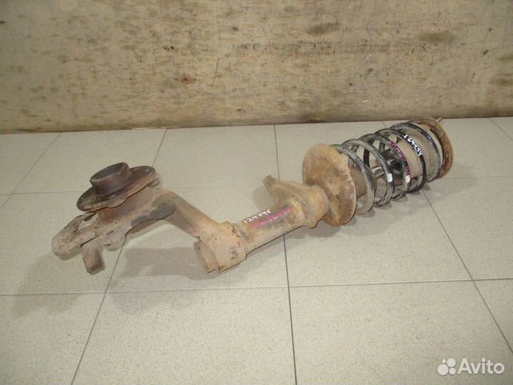 Кулак поворотный передний правый Chevrolet Lanos