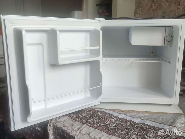 Холодильник бу маленький