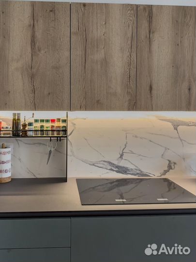 Кухня в современном стиле