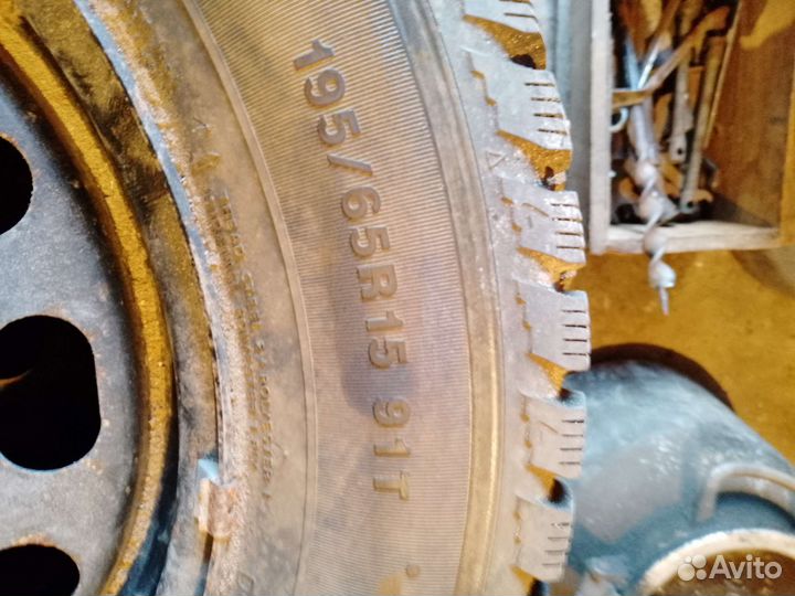 Шины диски и колеса зимние