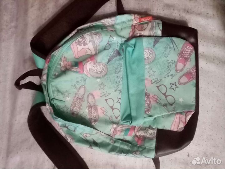 Школьный рюкзак