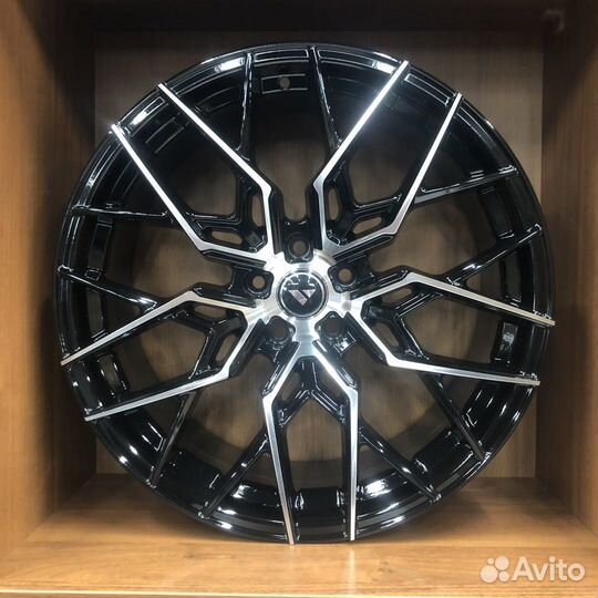 Диски Vorsteiner Design R20 5x112