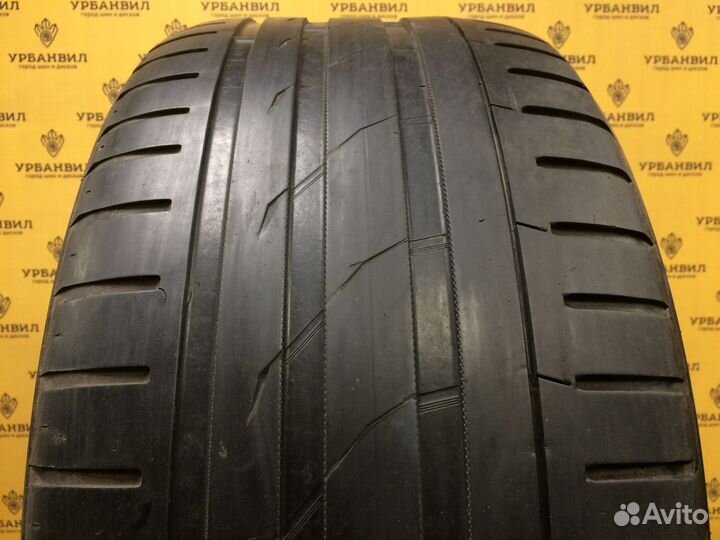 Nokian Tyres Hakka Black SUV 295/40 R21 111Y