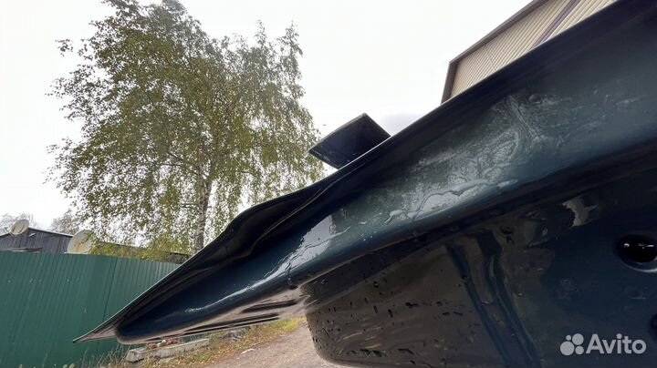 Левая водительская дверь тойота аурис