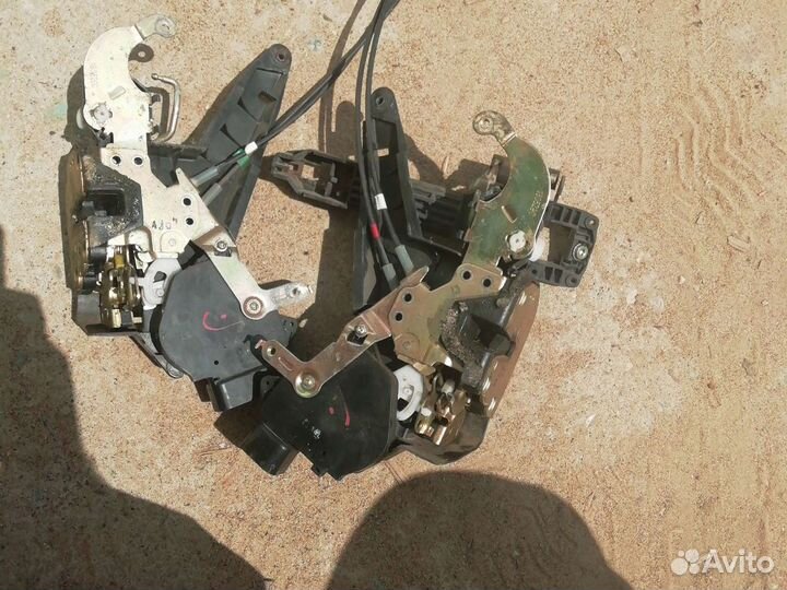 Замок двери передней правой, левой джили мк+