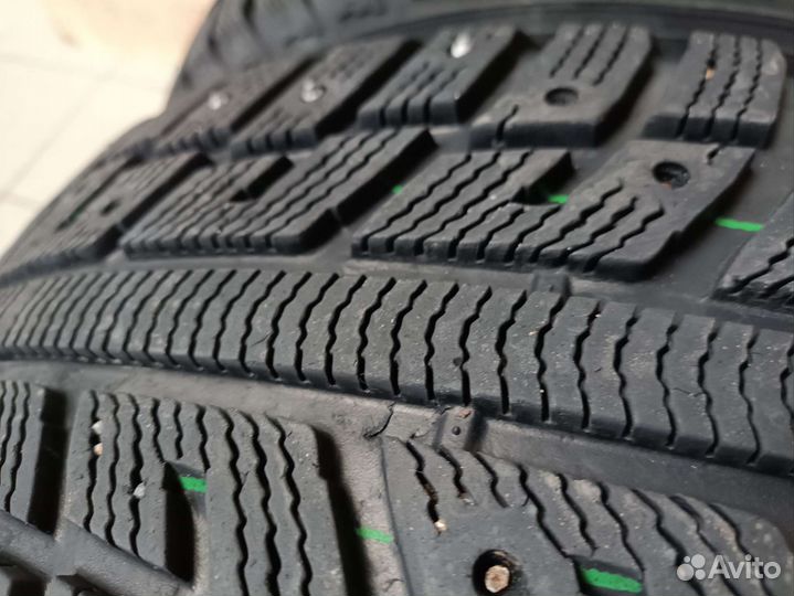 Kumho I'Zen KW22 215/55 R17