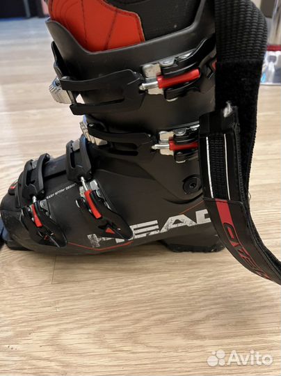 Горнолыжные ботинки