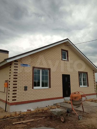 Дом 98 м² на участке 6 сот.