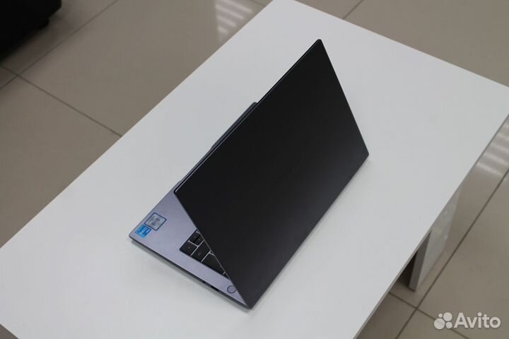 Отличный ультрабук Huawei