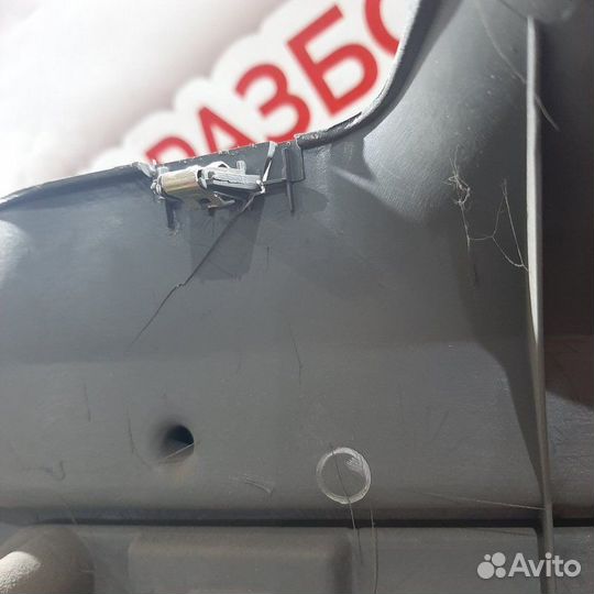 Обшивка багажника правая Chery Tiggo T 11 2011