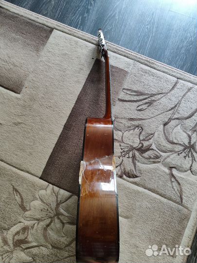 Акустическая гитара bently