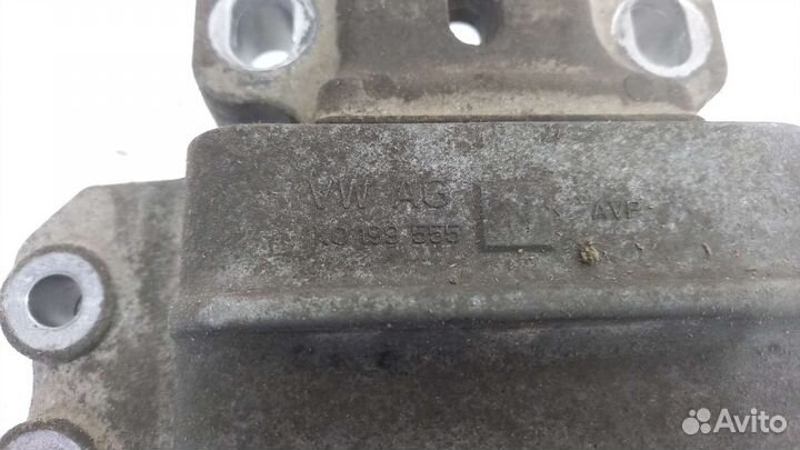 Опора МКПП левая Skoda Octavia A5