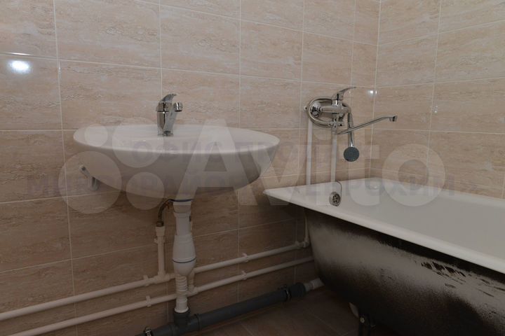 2-к. квартира, 60,7 м², 4/5 эт.