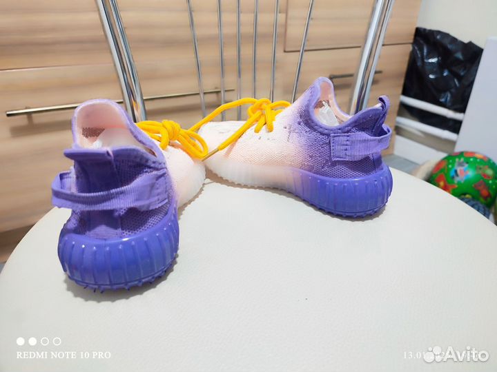 Кроссовки детские