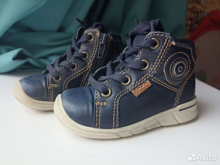 Ботинки детские ecco